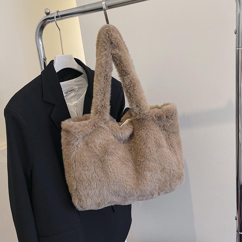 Women's Fluffy Autumn/Winter Shoulder Bag - Versatile, Cute, Plush Handbag Tote