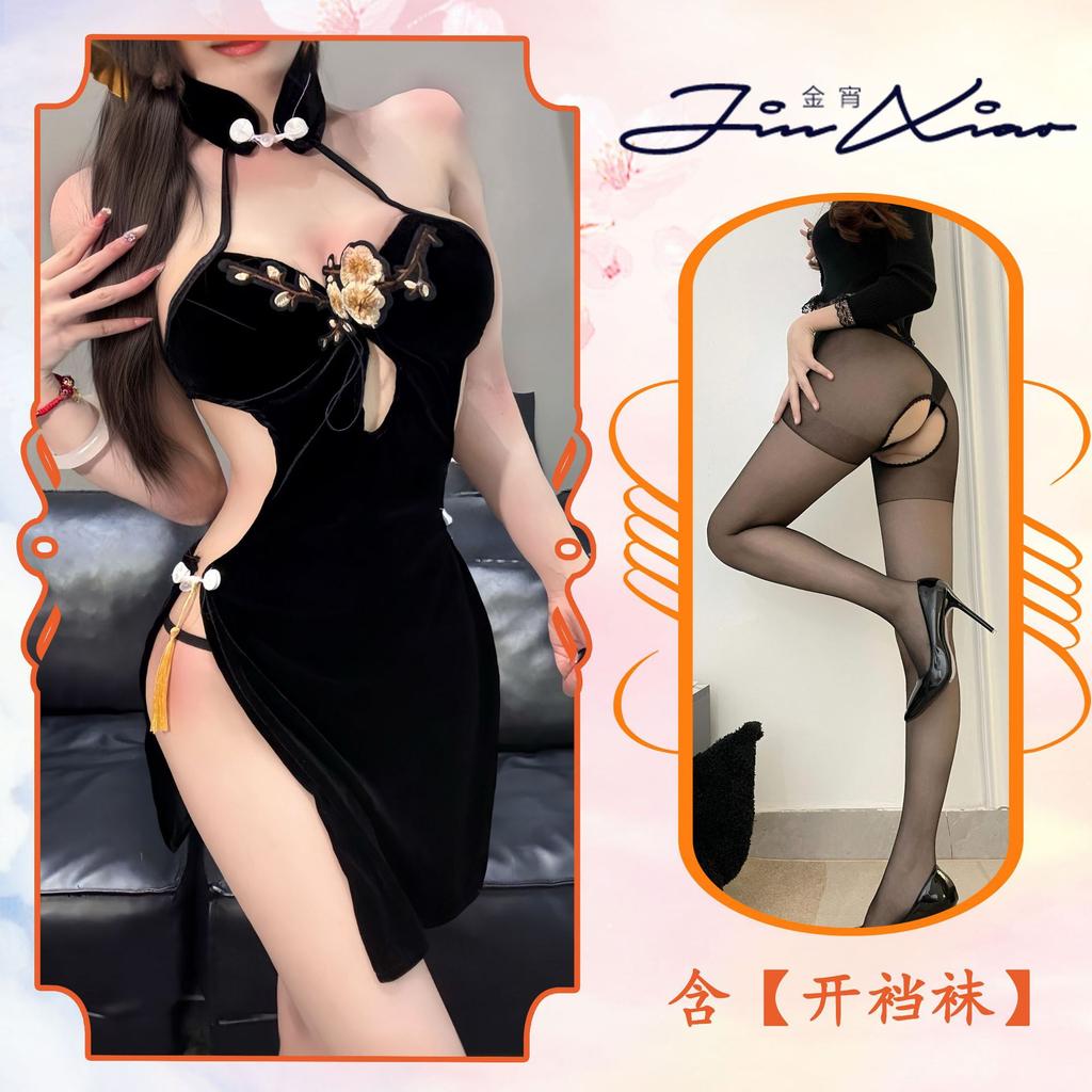 Sexy Underwear Plum Blossom Embroidery High Slit Cheongsam Sexy Naked Back Large Size Classical Velvet Fast-tapping Women