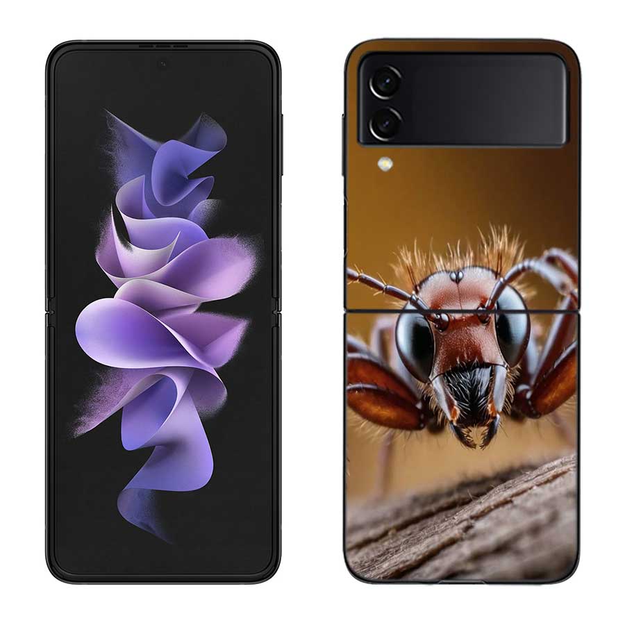 Red Fire Ants, Worker Ants Phone Case For Samsung Z Flip 7 6 5G Galaxy Z Flip 5 4 3 Black Hard Cell Cover Luxury PC Shell Coque
