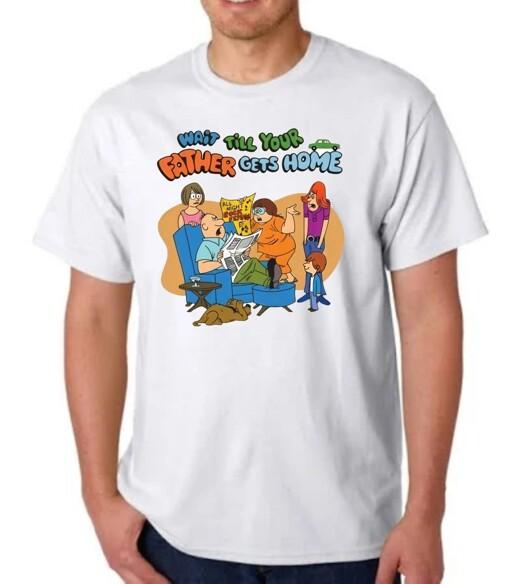 

ПОДОЖДИ, ПОКА ПАПА ПРИДЕТ ДОМОЙ ВЕРСИЯ 2 1970-е ФУТБОЛКА HANNA BARBERA Луиджи L