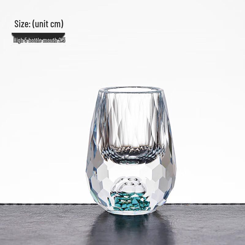 Elegant Crystal Gold Foil Baijiu Tasting Cup