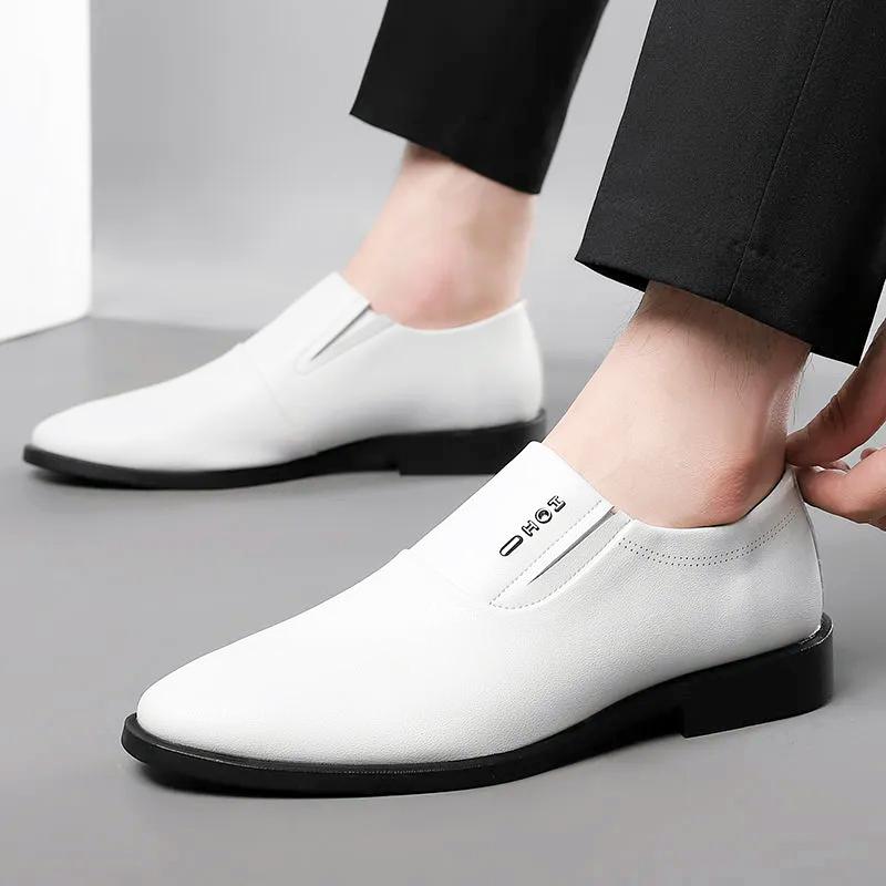 Fashion Four Seasons Mens Leather Shoes Business Daily Outdoor Formal Party Adult Elegant Loafers New Hot Brand Soft Sole Casual  Shoes