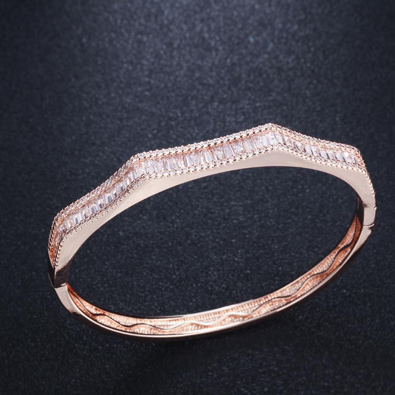S0132 High-Grade Micro-Inlaid Zircon Bracelet, Temperament Jewelry, Women'S Bracelet Jewelry