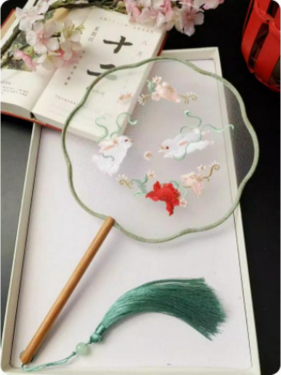 Ancient Style Chinese Embroidered Round Fan for Hanfu and Cheongsam