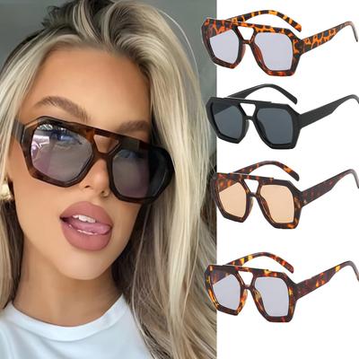 Lunettes de soleil irrégulières, nouveaux influenceurs Instagram européens et américains, mêmes lunettes de soleil tendance, lunettes de soleil personnalisées