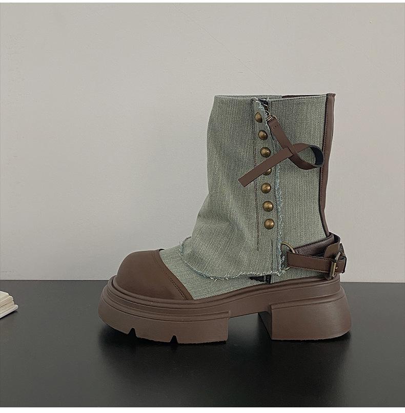 Moda britânica preto estilo britânico plataforma botas Martin botas curtas de salto grosso femininas verão 2025 novo nicho com saia