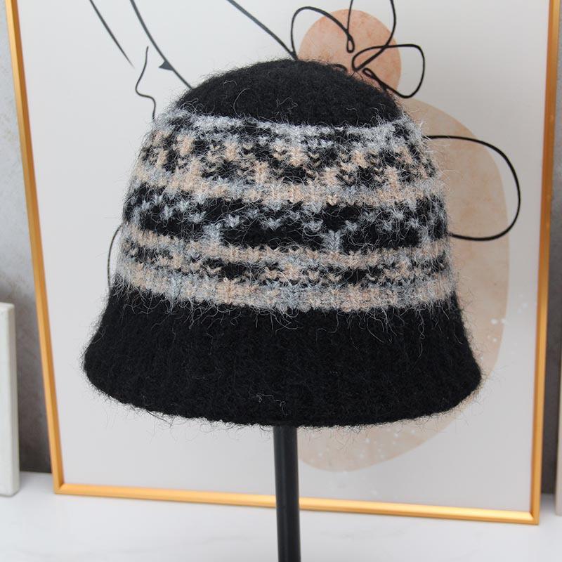 Fair Island Jacquard Retro Ethnic Style Knitted Hat Women's Autumn and Winter Versatile, Showing Small Face, Thickened Warm Wool Basin Hat Tide