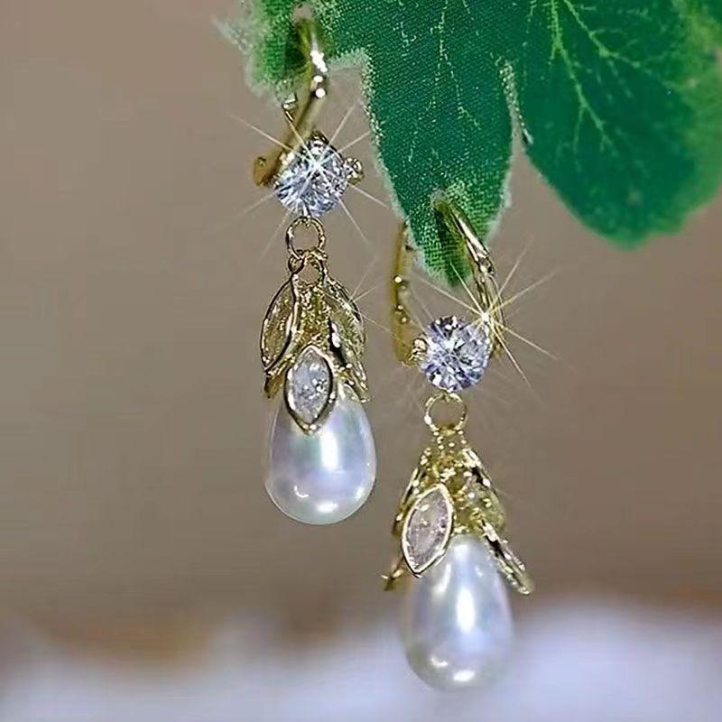 French Light Luxury Crystal Zircon Flower Drop Earrings For Women Elegant Pearl Rhinestone Tassel Earrings Wedding Jewelry Gifts