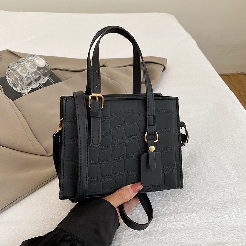 

Весна и лето новые продукты универсальная атмосфера для поездок женские сумки популярная высококачественная текстура сумка через плечо чёрный