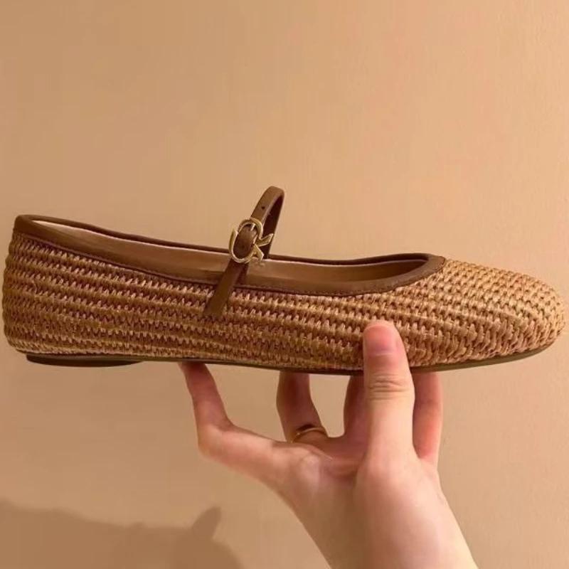 

Spring Summer 2025 New Style Shoes Weaving Hollow Out Design Sandals Square Toe Buckle Strap Flats Shoes Women 35 коричневый