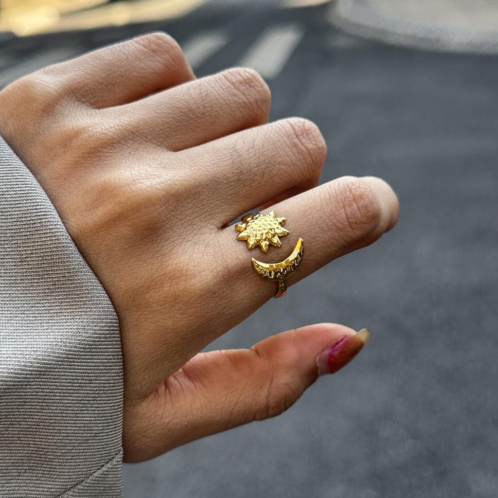 Youthway Minimalist Moon Star Open Rings For Women Adjustable 18K Gold Plated Stainless Steel Rings Fashion Jewelry Gift