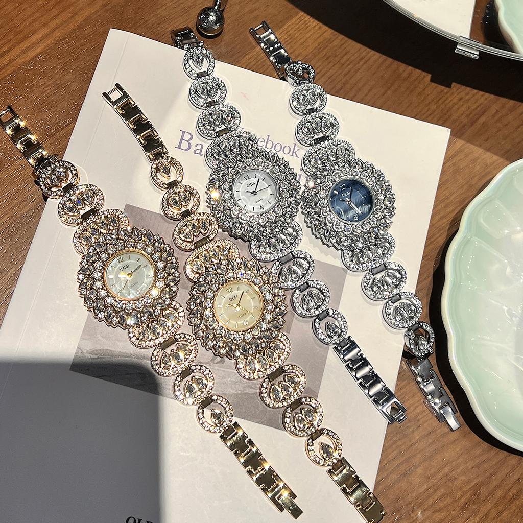 Light Luxury Gypsy Star Fashion Bracelet Women'S Watch Fashion High Value Fritillary Exquisite Quartz Watch