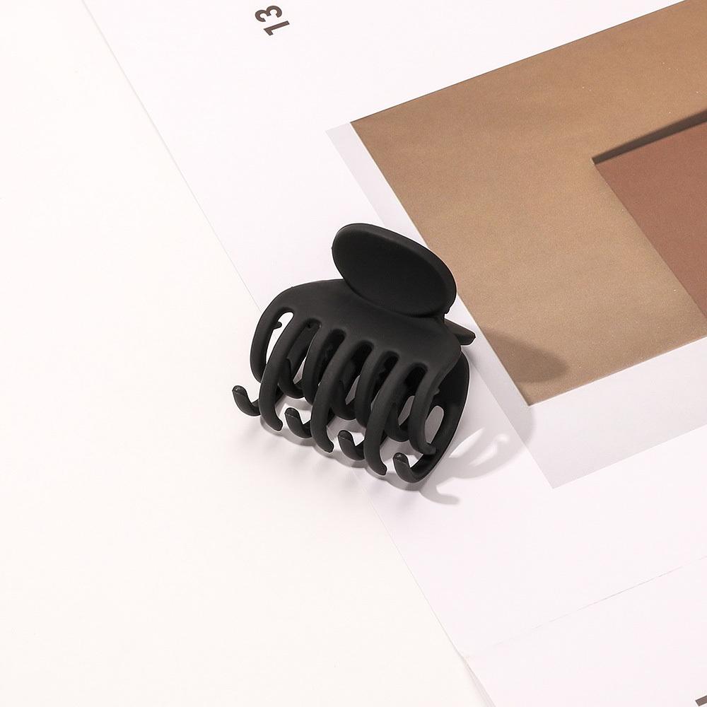 7Designs Giant Flower Cross Acrylic Hair Claw Clips for Women Accessories Jewelry Korean Jelly Large Resin Crab Clamp Headwear