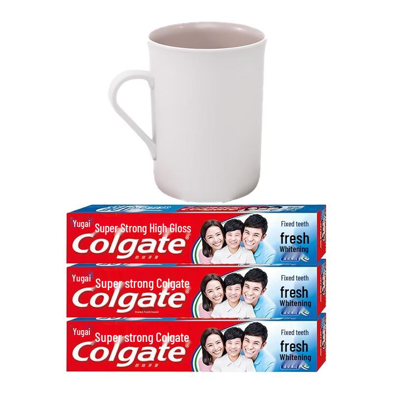 Colgate Super Strong High Calcium Toothpaste 3-Pack with Mouthwash Cup