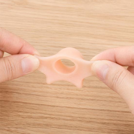 Yousheng 2PCS Toe Separator, Soft SEBS Big Toe Spacers, Comfortable Daily Wear Unisex Toe Spacers, Foot Care for Overlapping Toes And Bunion