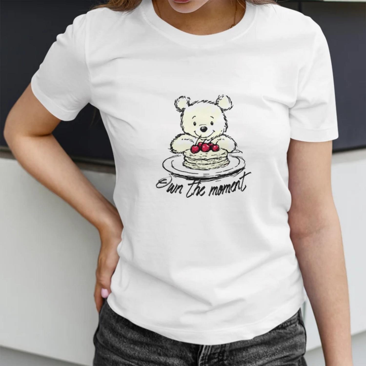 

Women s White T-Shirt with Cute Bear and Pancake Print Casual Summer Tee Enjoy the Moment Slogan Comfortable Short Sleeve Top XXXXXL білий