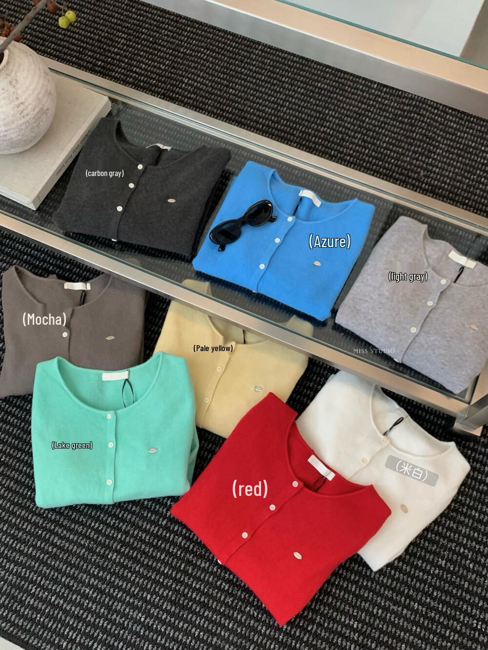 

MISS: Colorful Series Silver Label Simple Knit Cardigan Sweater A0831 One Size