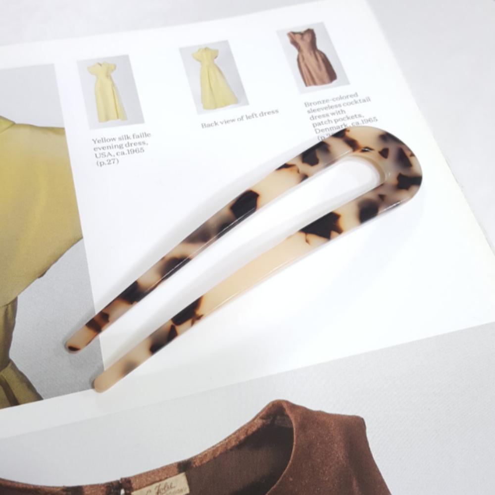 Elegant Celluloid Hairpin (Minimum 3EA)