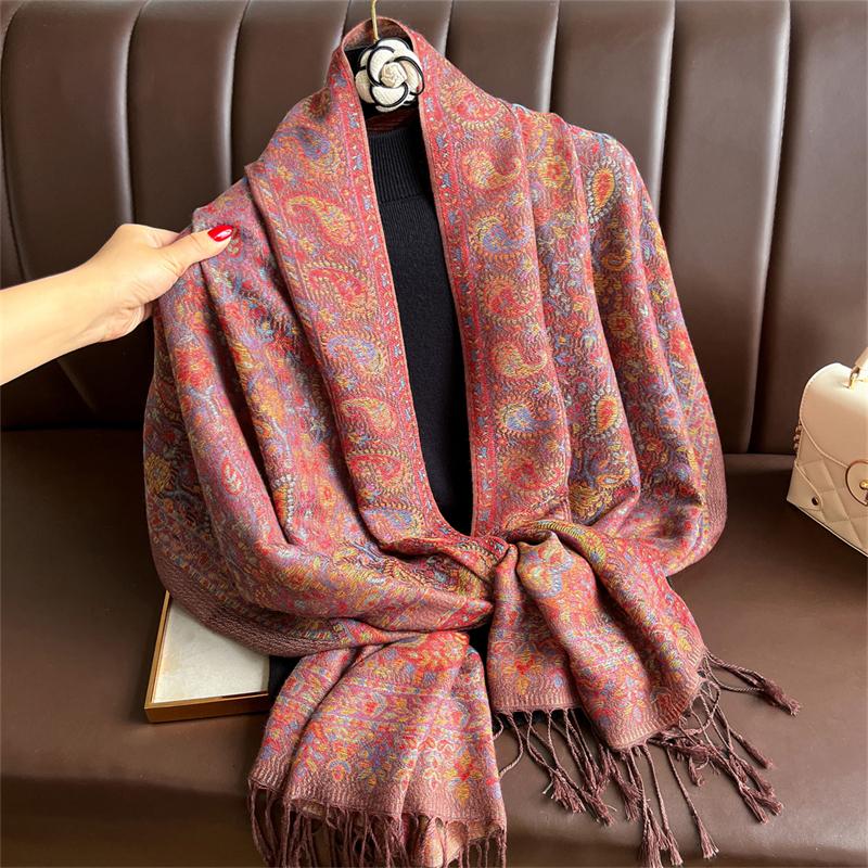 Bohemian Autumn Paisley Cashmere Shawl for Women Jacquard Pashmina Warm Winter Scarves Print Design Lady Foulard Stoles Scarf