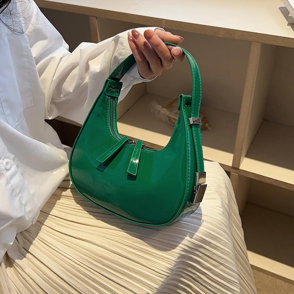 Halbmondtasche Vintage PU-Leder Kleine Umhängetasche für Damen Mädchen Hobo Handtasche Luxus Retro Rote Damen Achseltaschen Tragetaschen