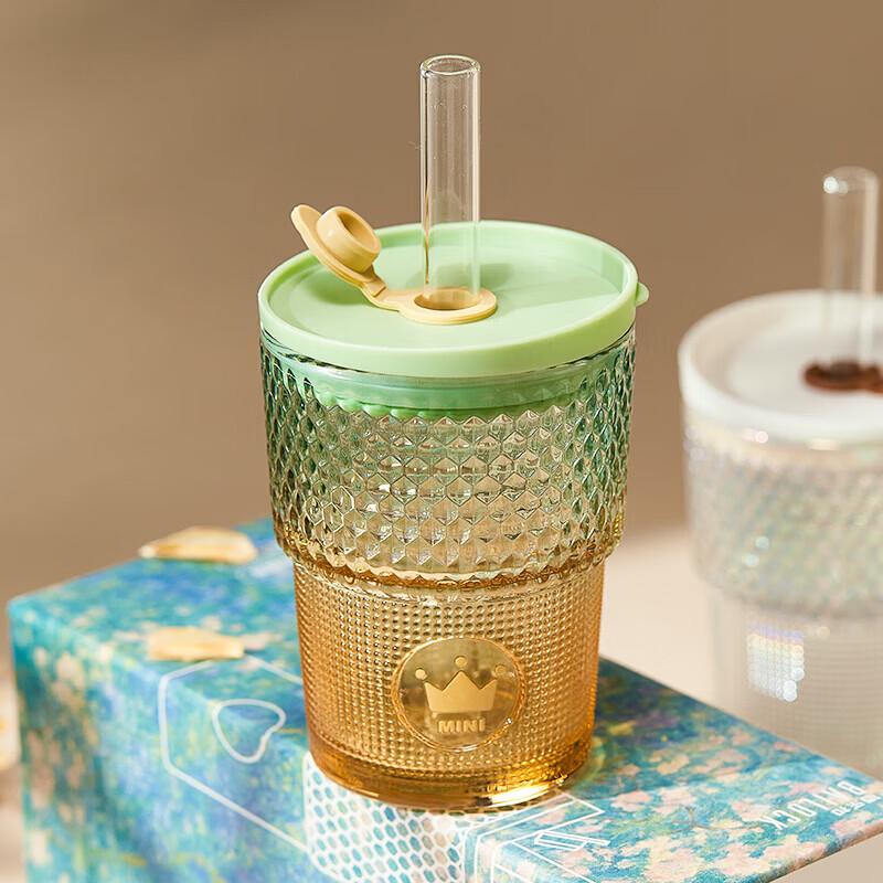 BAILOCK Queen s Two-Tone Borosilicate Glass Cup with Lid and Straw