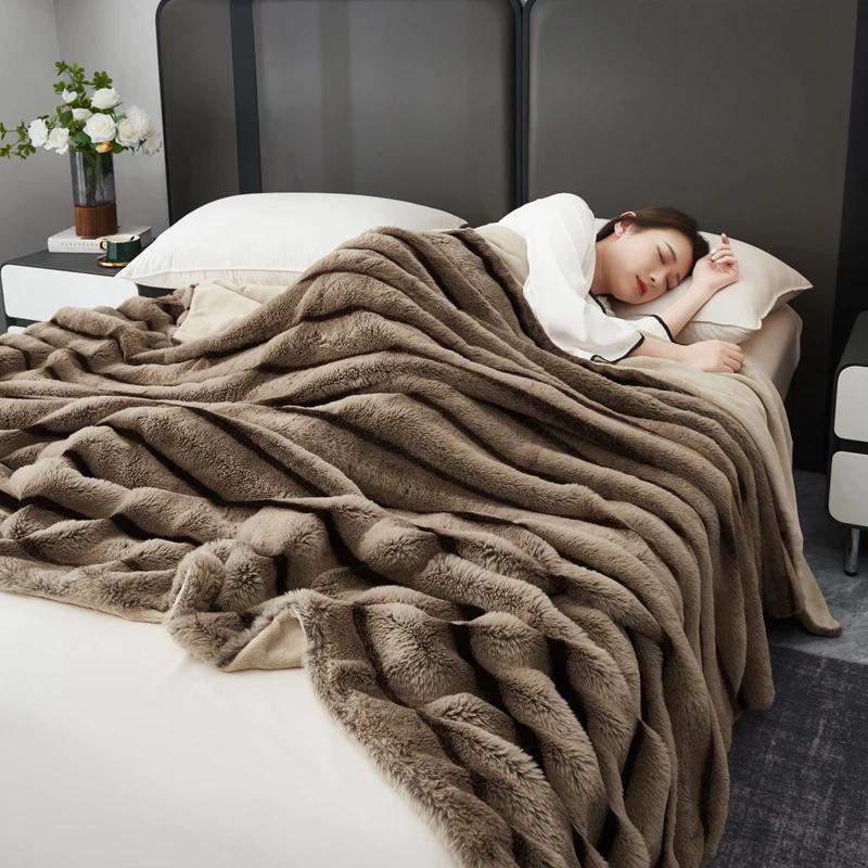 Maillard Faux Rabbit Fur Keep Warm Blanket Autumn Winter High-end Thick Comfortable Bed Blanket for Throw Soft Fluffy Sofa Cover