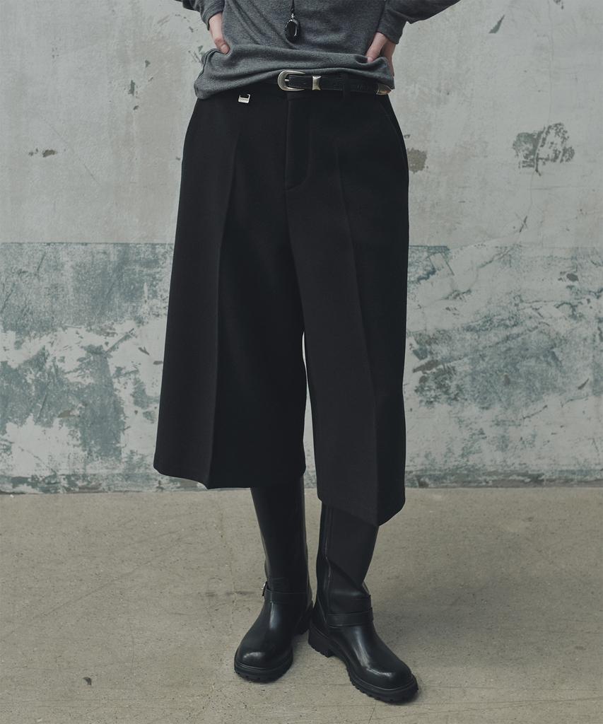FROMWHERE Twill Bermuda Pants_Black