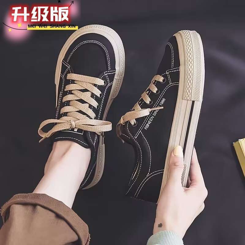 2025 summer casual versatile little white shoes black big head shoes autumn platform breathable board shoes large canvas shoes women