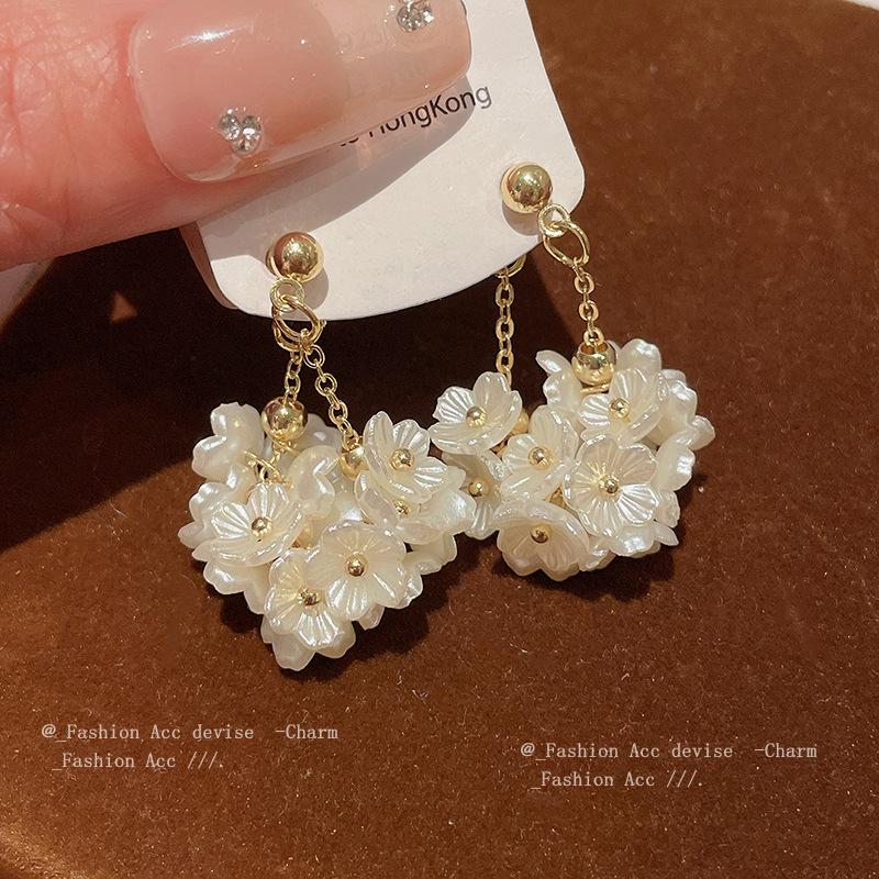 Silver Needle Pearl Flower Tassel Earrings Retro Sweet Temperament Earrings Fashion Versatile Premium Earrings Women