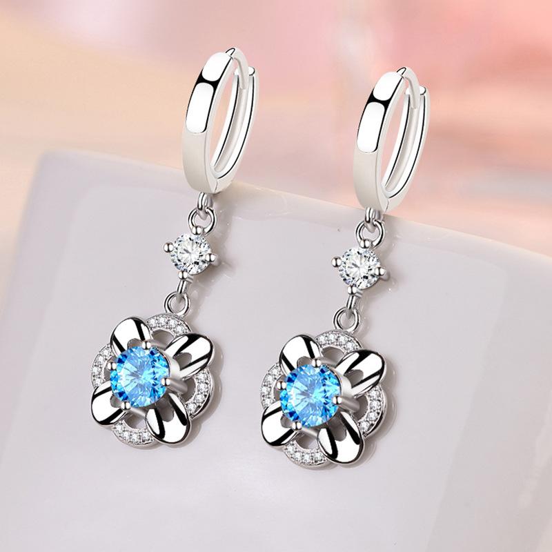 925 Sterling Silver Claws Stud Earrings with Crystal AAA CZ Stone Modern Design Fashion Versatile Accessories Women Jewelry