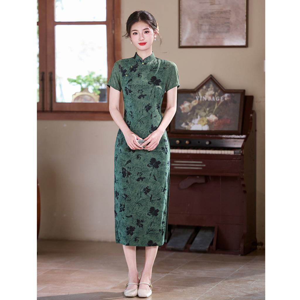 Green college entrance examination sends the national style Chinese long improved cheongsam 1011 new female retro slim summer