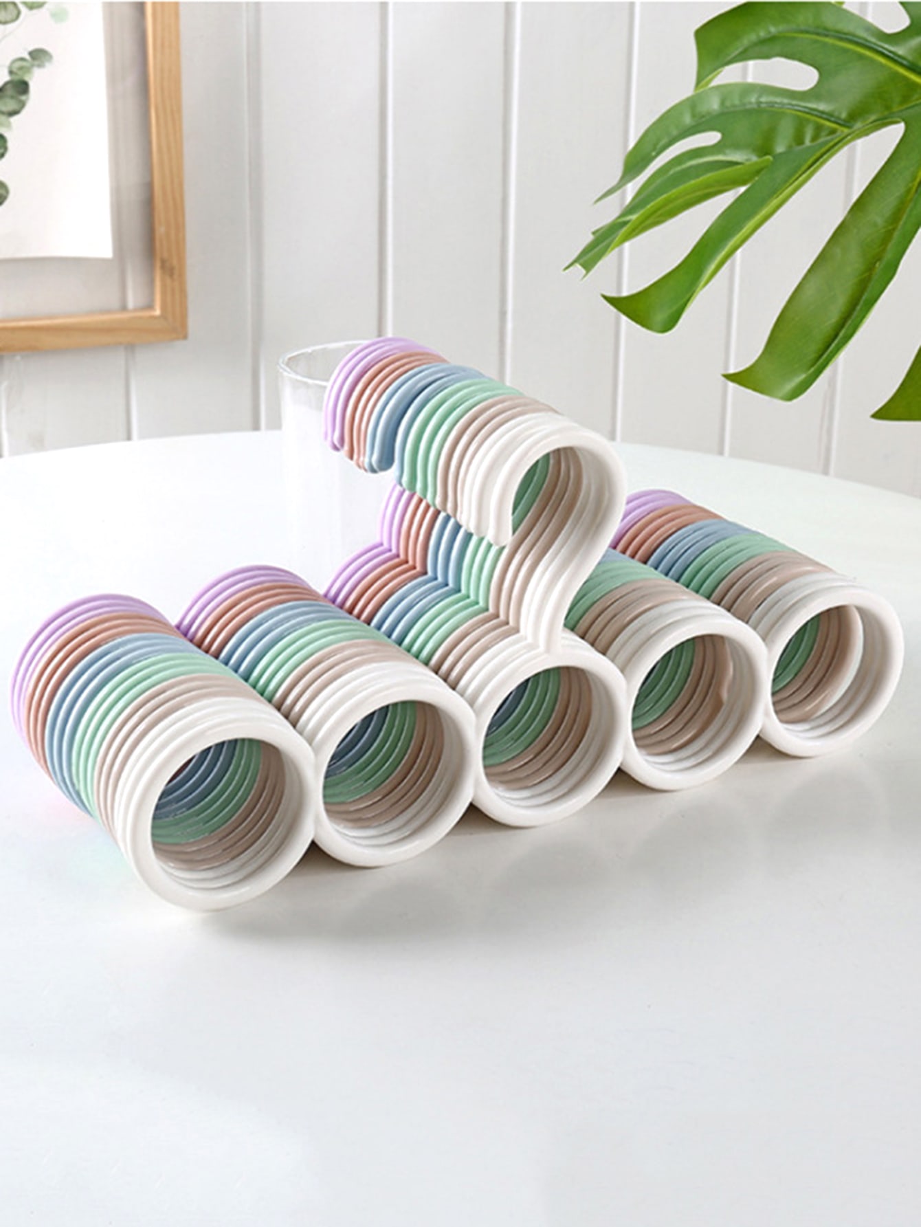 

1pc Plastic Solid Pants Hanger,Multifunctional Hanger Pants Hanger Scarf Storage Hange білий