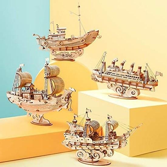 Robotime 3D Puzzle Wooden Craft Gift Toy Educational Boys Girls Adults Entrance Celebration Year Birthday Christmas Present (Sailing Ship TG305)