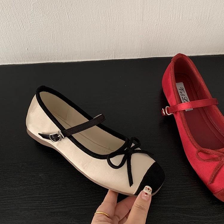 French Mary Jane Women's Shoes 2025 New Ballet Shoes Women's Evening Shoes with Skirts Temperament Flat Shoes