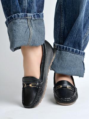 Sandales Casual Confortables Élégantes Premium pour Femmes Shoetopia | Semelle Légère Antidérapante Extérieur | Semelle à Forte Adhérence Chaussures Durables Quotidiennes