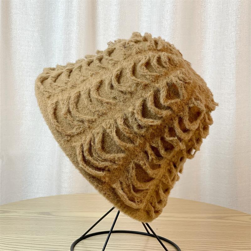 Autumn and Winter Korean Style Versatile and Fashionable Ear Protection Basin Hat with Small Holes Showing Face To Keep Ears Warm