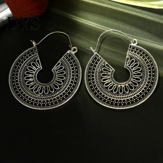 Women C Shape Hollow Hoop Earrings Vintage Party Club Pub Cocktail Jewelry Gift