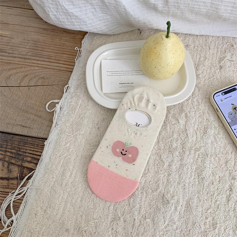 

Весенне-летние милые мультяшные силиконовые противоскользящие носки-невидимки с низким вырезом из точечной пряжи 1 pair вишня