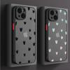 Czarny futerał na telefon Love Heart do iPhone'a 16 14 15 13 12 11 Pro Max X XR XS 7 8 15 16 Plus SE 2020 Odporny na wstrząsy silikonowy miękki pokrowiec
