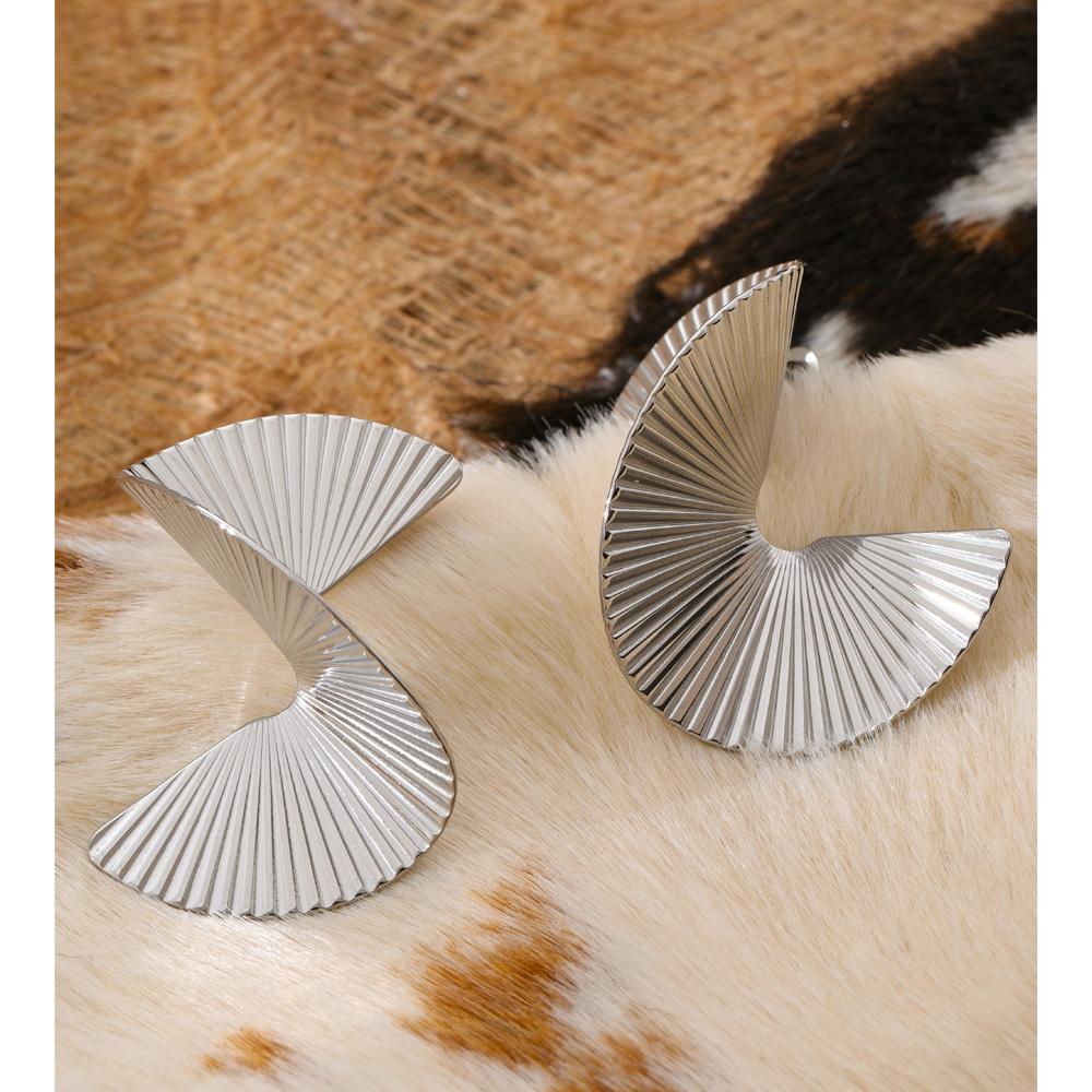 Eetit Statement Stainless Steel Metal Twist Gold Color Geometric Stud Earrings Fashion Temperament Waterproof Jewelry Wholesale