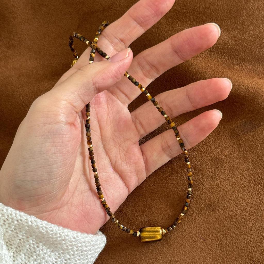 Vintage Maillard Tiger's Eye Beaded Necklace Women's Non-Fading Premium Sense Stacked Clavicle Chain Niche Pendant
