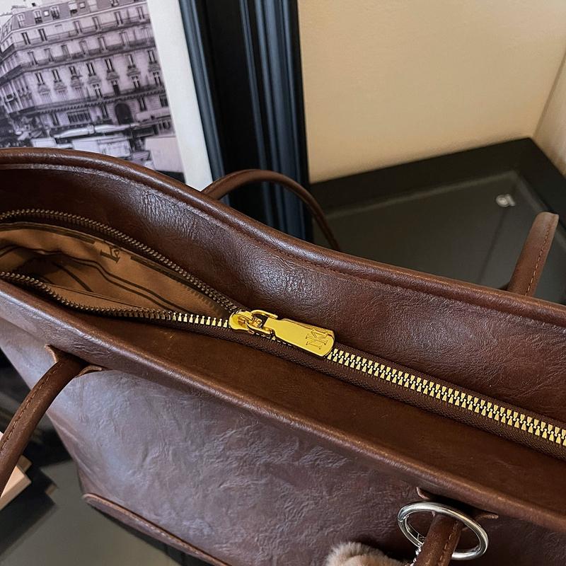 Faux Leather Tote Bag for Women Fashion Minimalist Shoulder Handbag with Wide Handles and Logo Detail