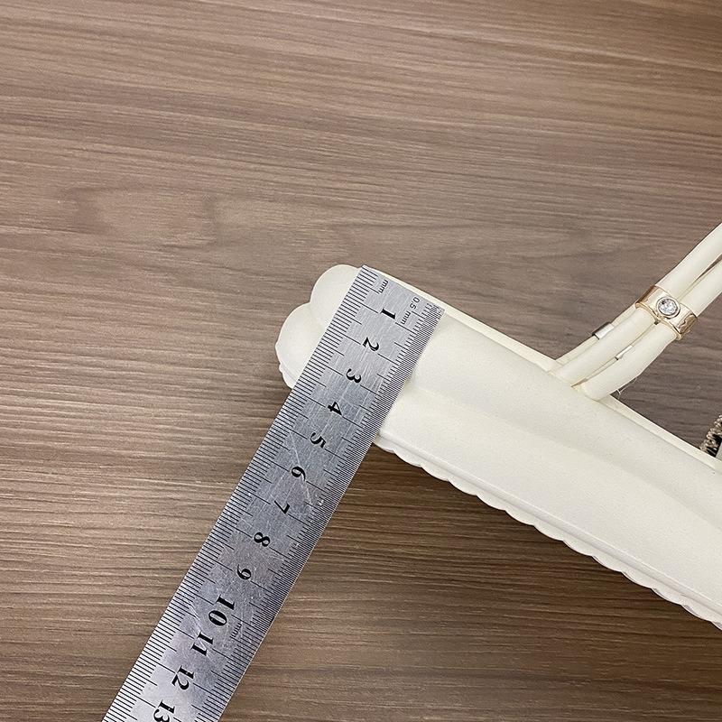 Summer sandals new Xianfan slippers pearl outer wear non-slip one-word soft-soled skirt thick-soled two wear trendy