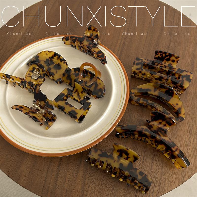 Dark Series Tortoiseshell Leopard Acetate Claw Clip: Large/Medium Hair Clip for Women