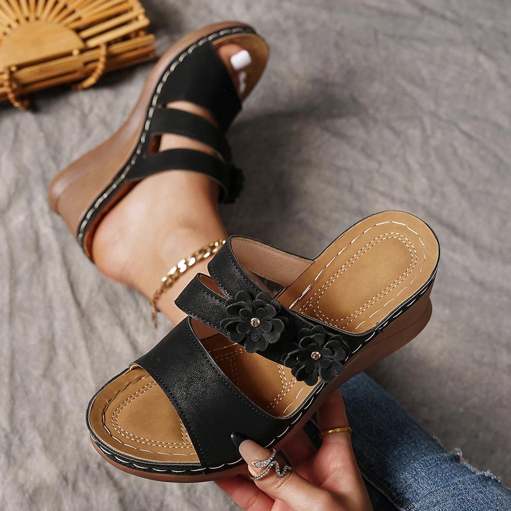 Fashion Women Slippers Open Toe Casual Anti Slippers Leather Wedges Shoes Women Fashion Outside Beach Sandals Lightweight Slides Women