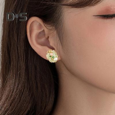 Kolczyki w kształcie tulipanów dla kobiet emaliowane kwiatowe sztuczne perły kolczyki sztyfty biżuteria prezenty na ślub zaręczyny