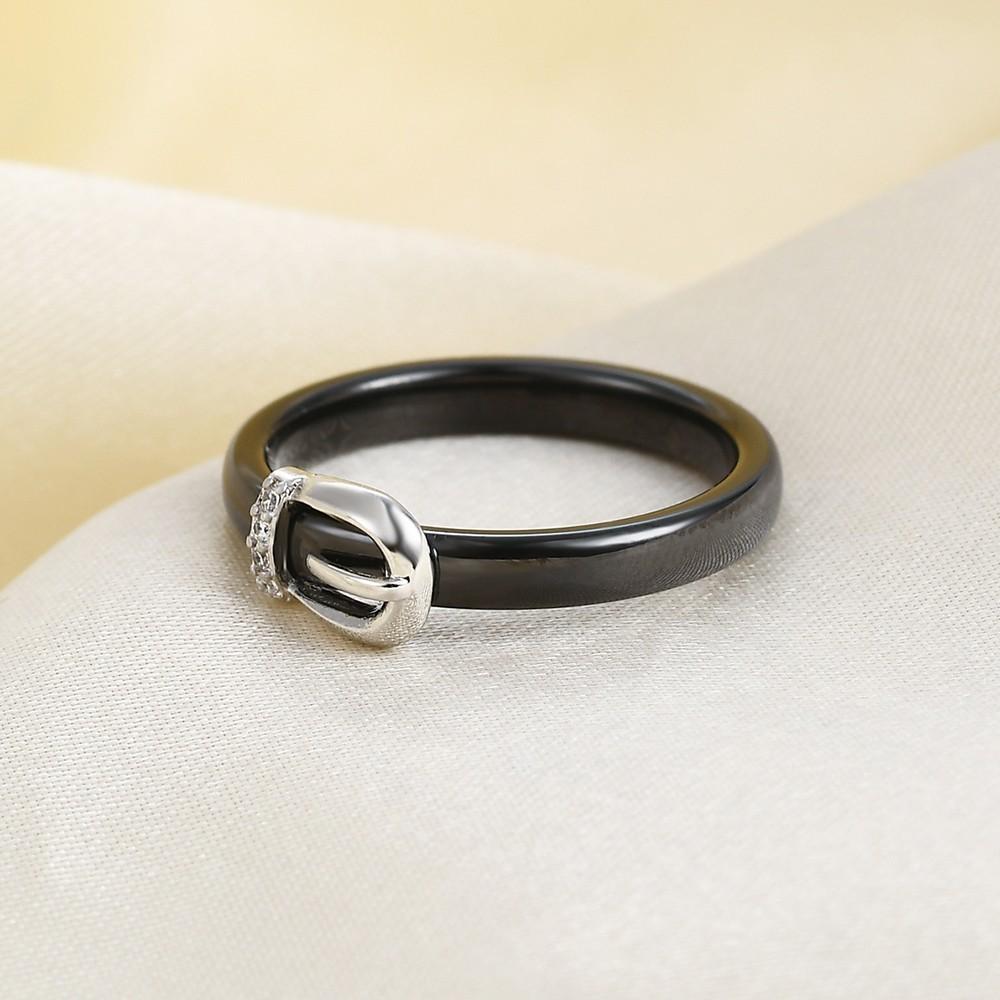 4MM Ceramic Personalized Belt Buckle Simple Black and White Set Zirconium Couple Fashion Ring