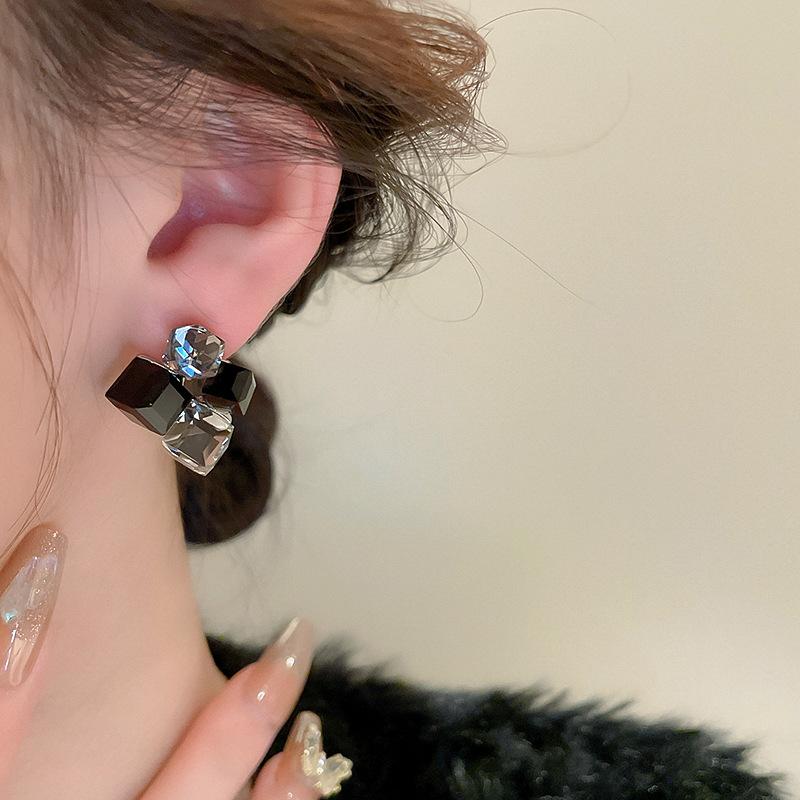 GemChic Women's Earrings Personalized Irregular Crystal Square Ear Stud Needle Earrings Cool Geometric Earrings Birthday Christmas Jewelry Gift