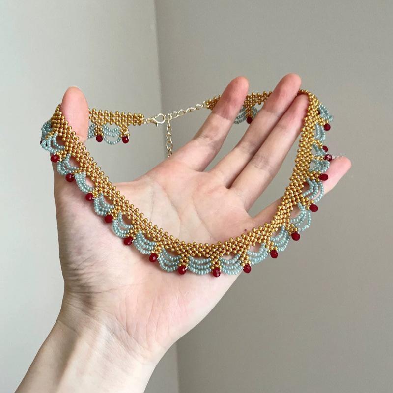 Collana con Perline di Conchiglie Colorate a Doppio Strato Boemia Usata