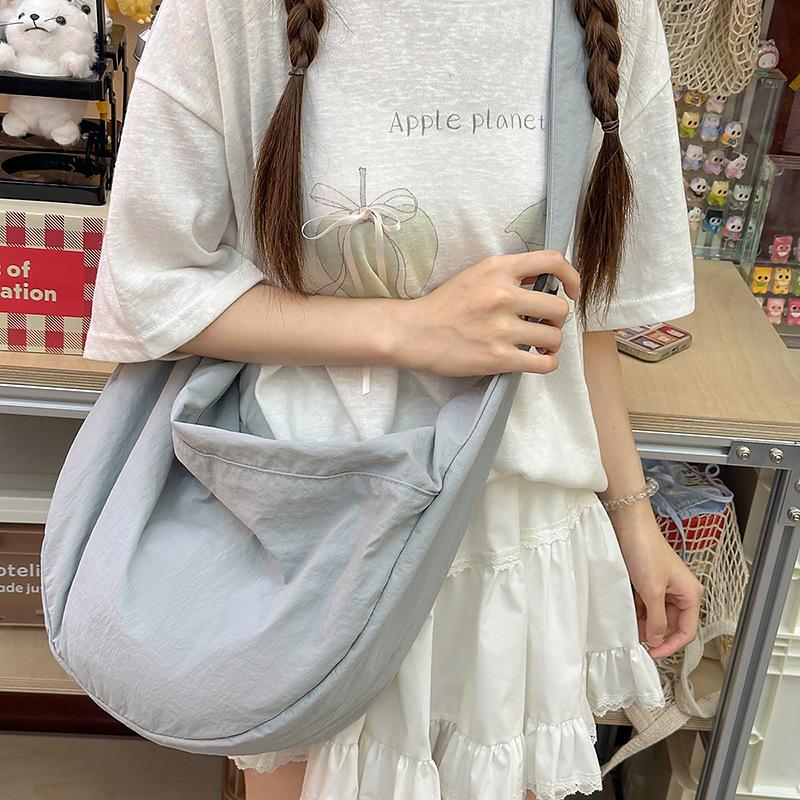 Simple Lazy Wind Bag Women's Literary and Artistic Large-capacity Messenger Bag Student Shoulder Bag Leisure Sports Tote Bag